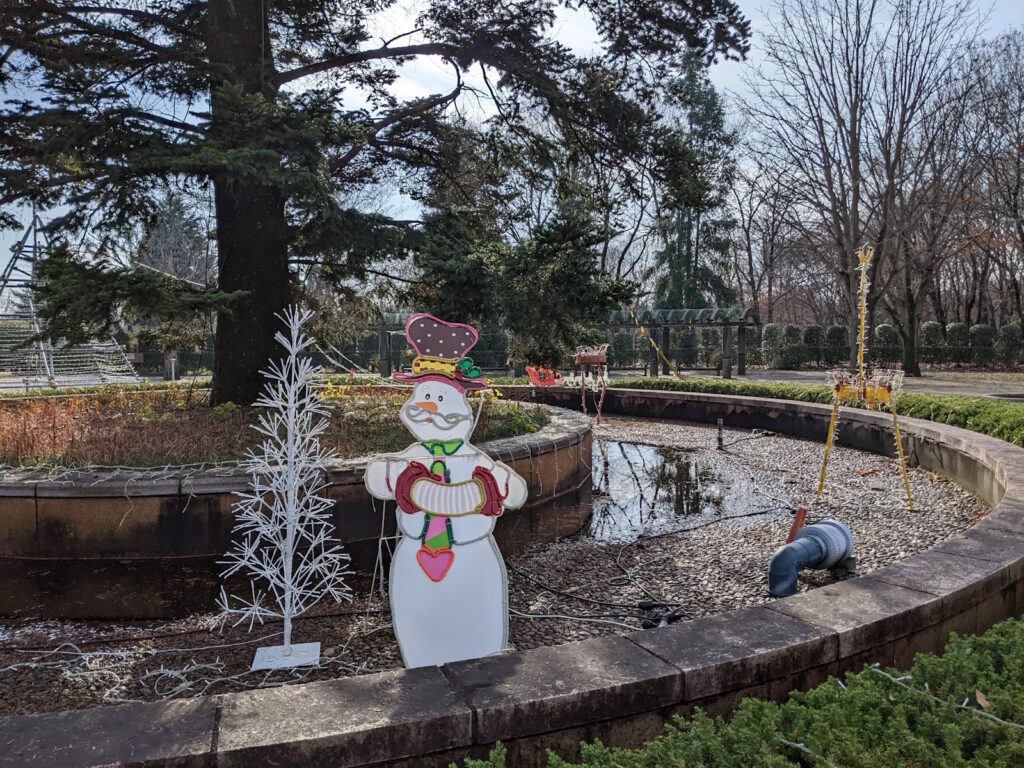 クリスマスらしい飾り付けがされているとちぎわんぱく公園
