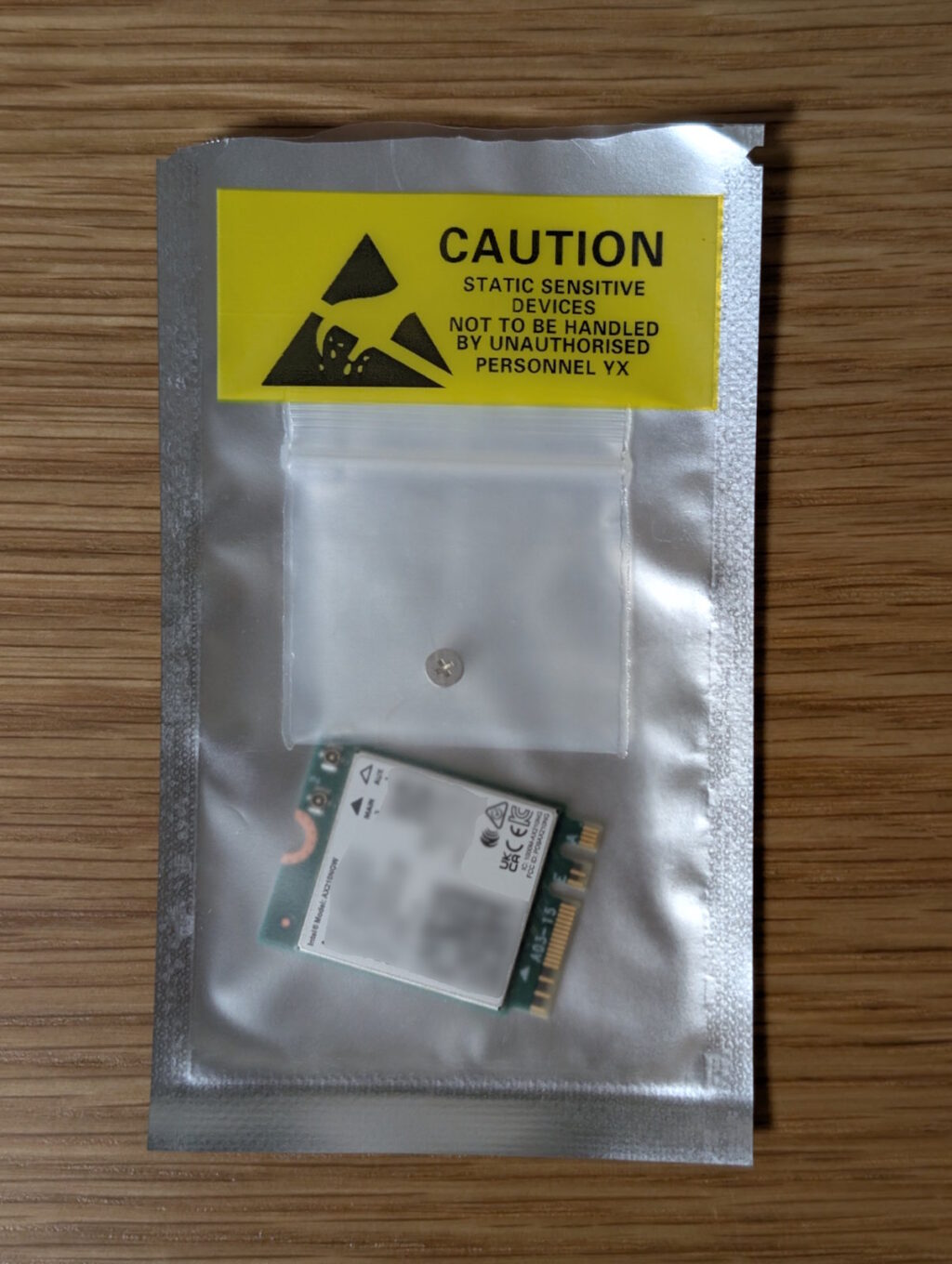 購入したIntelのワイヤレスカード