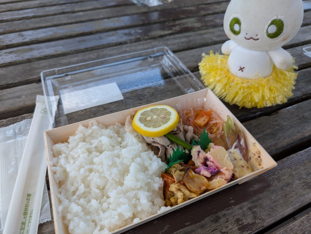 手作りお弁当とカッシーくん