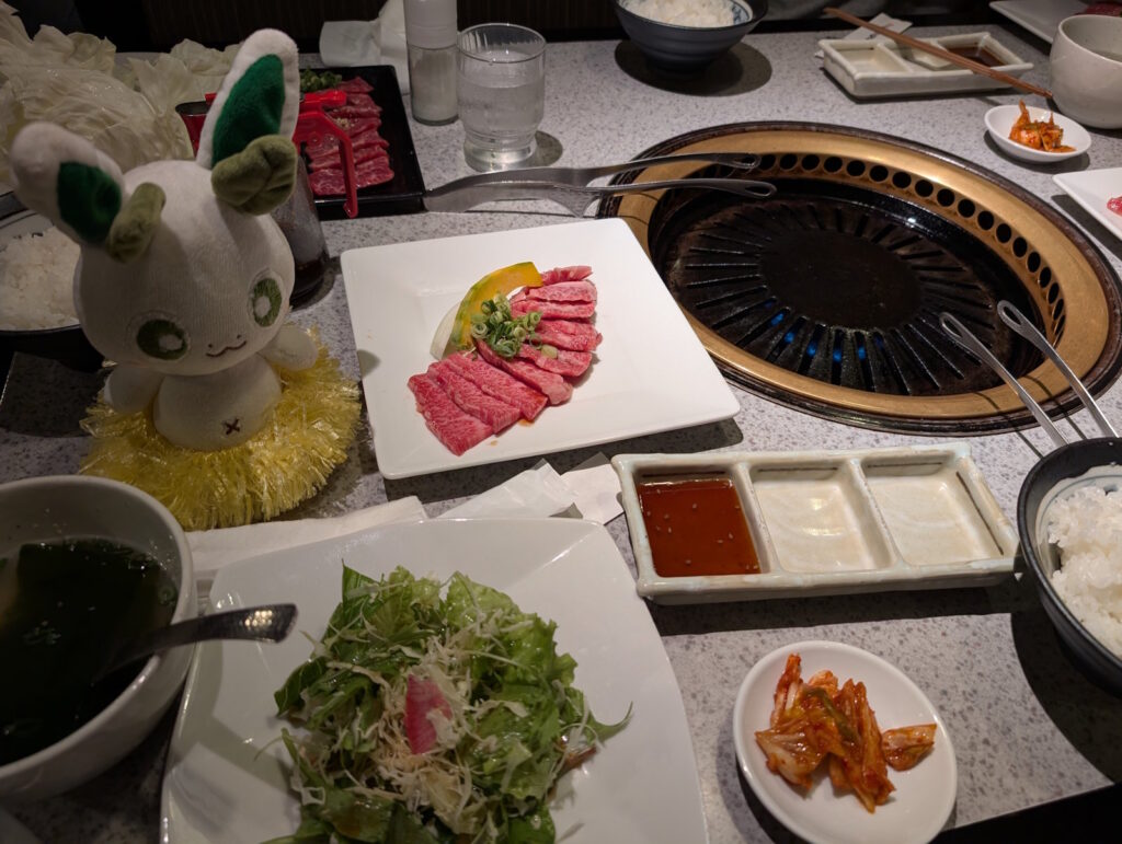 沢山のお肉とカッシーくん