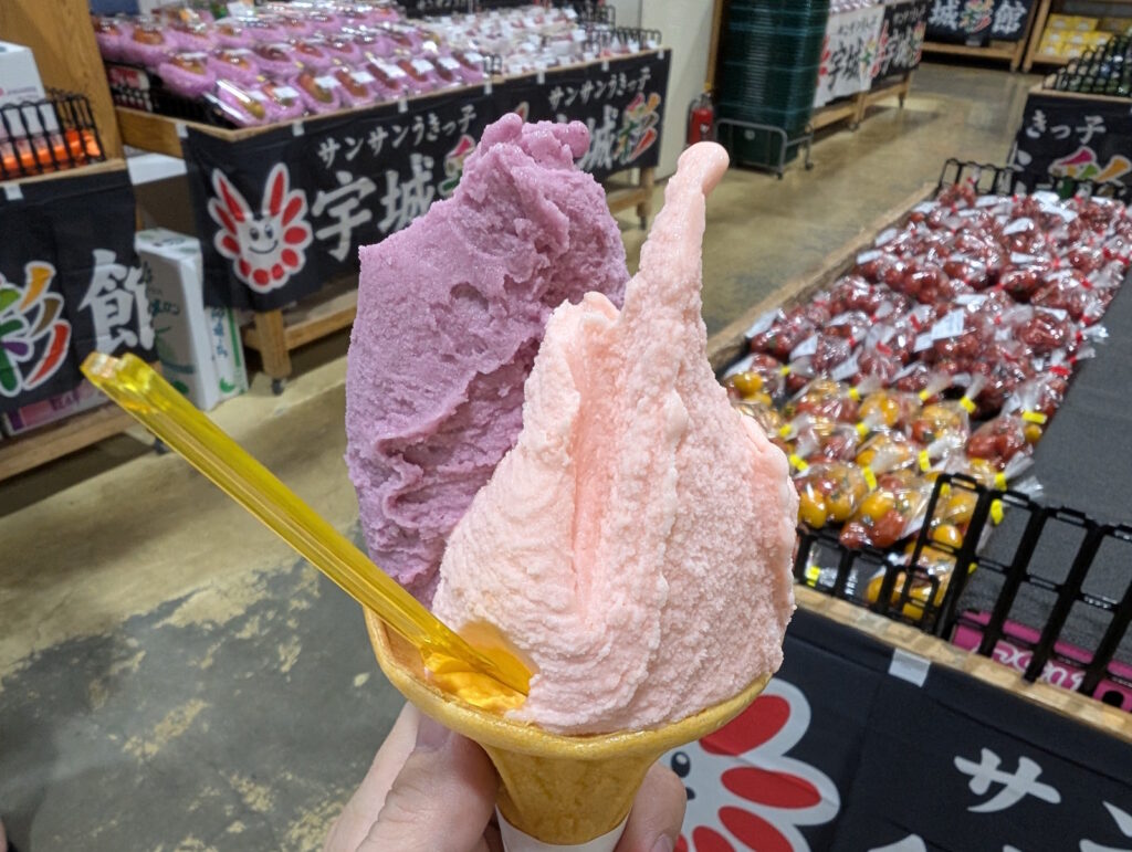 ぶどうとすもものジェラート