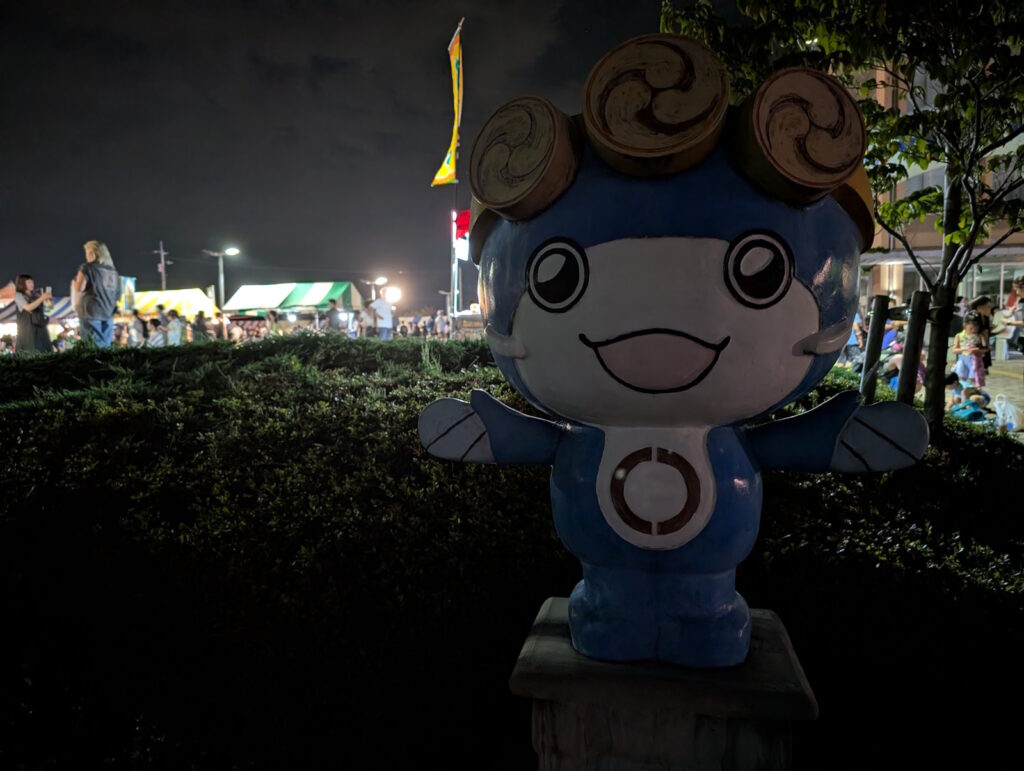 バイバイする前に撮ったいたくらんの像