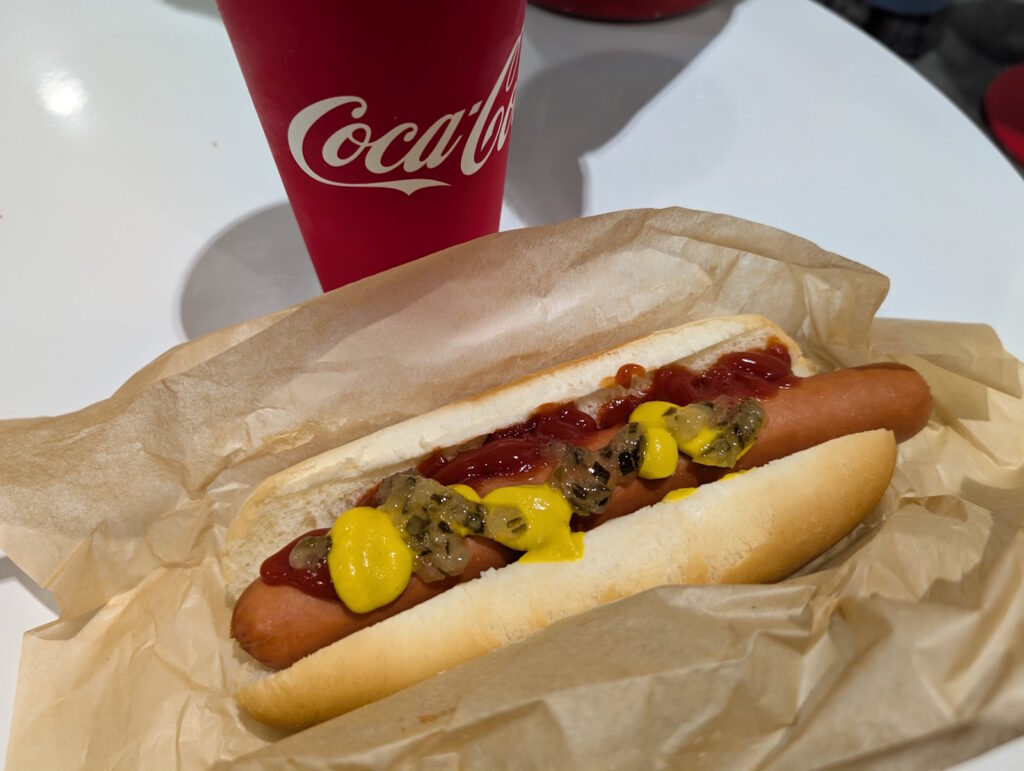 コストコでのホットドッグ