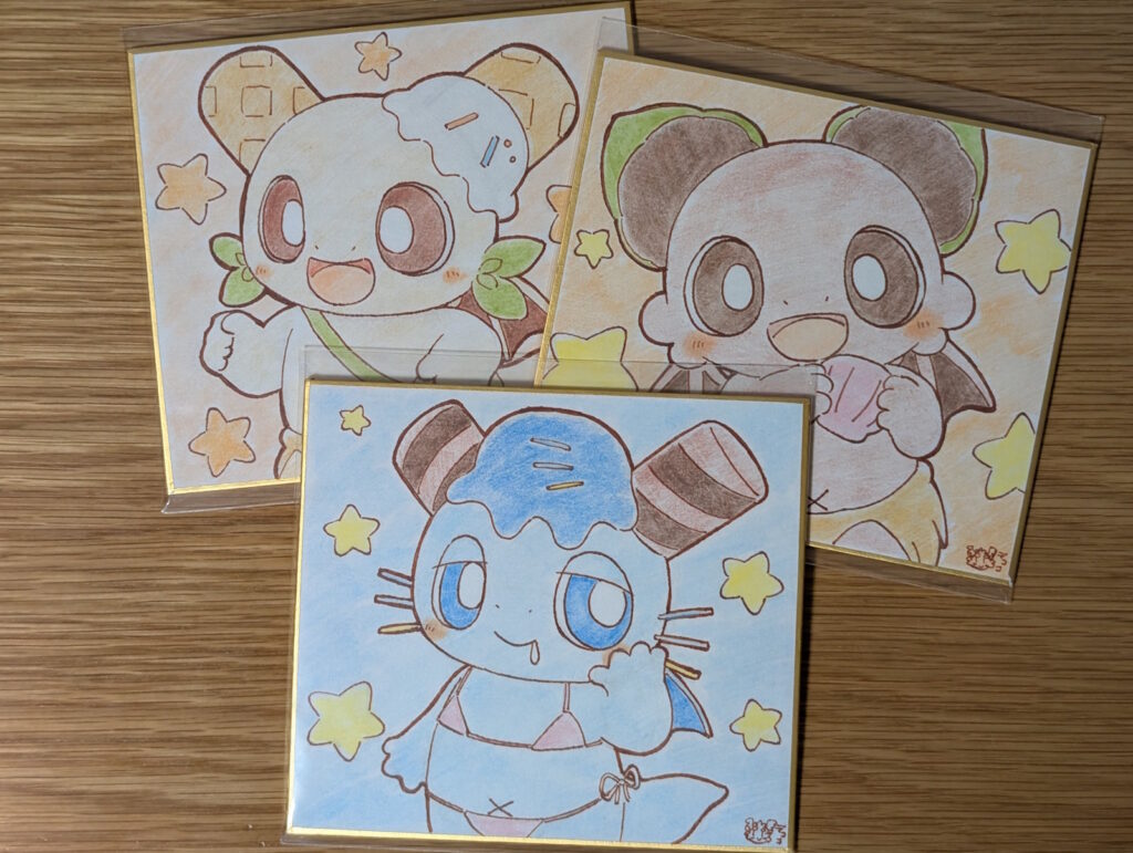 シロデココのスペースに置いていた色紙たち