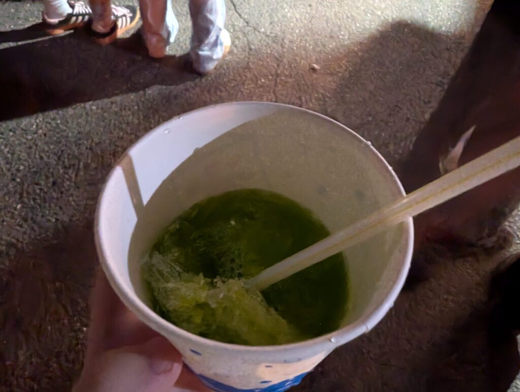 氷水のようになったかき氷
